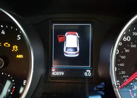 2019 Volkswagen Tiguan 2.0T Se/2.0T Sel/2.0T Sel R-Line/2.0T Sel R-Line Black z USA, uszkodzony, nr VIN 3VV2B7AX7KM118569